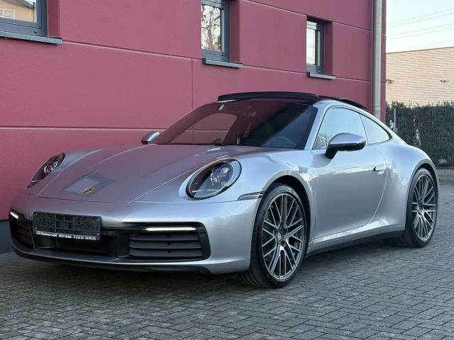 Porsche 992 Carrera Coupé