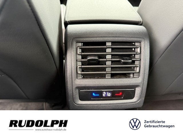 Volkswagen Golf 1.5 TSI Golf VIII