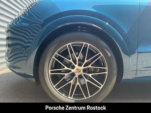 Porsche Cayenne BOSE Luftfederung LED-Matrix