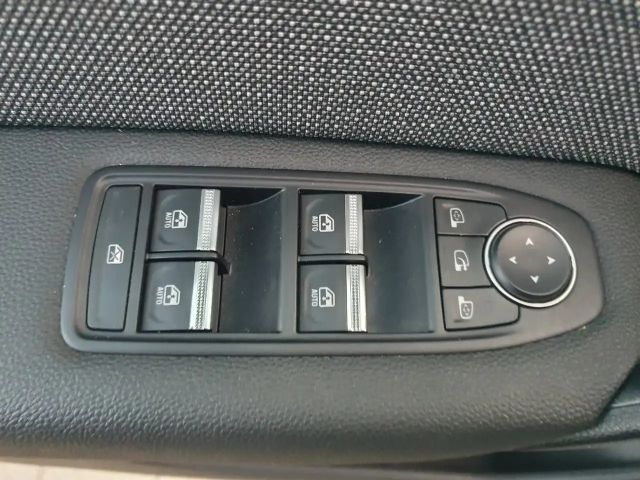 Renault Captur EDC Hybrid Techno