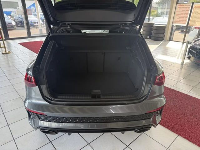 Audi RS3 Quattro S-Tronic Sedan Sportback