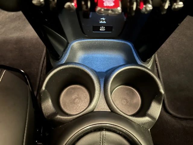 MINI Cooper S Cabrio Cooper S Cabrio Classic Trim Drivingass. Parkass.