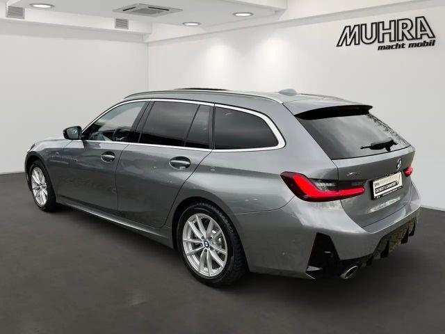BMW 330 330d M-Sport Touring xDrive