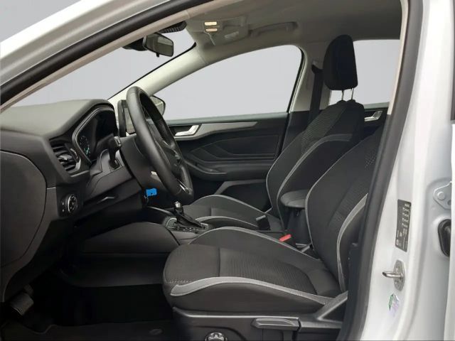 Ford Focus Cool & Connect EcoBoost Wagon