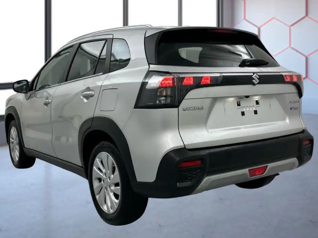 Suzuki S-Cross Hybrid
