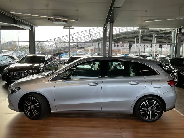 Mercedes-Benz B 200 Progressive