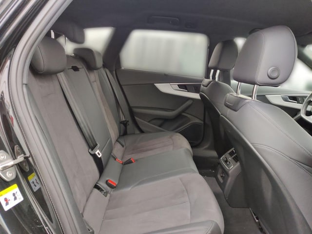 Audi A4 45 TFSI Avant Quattro S-Line S-Tronic