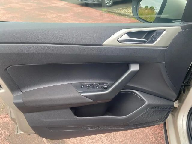 Volkswagen Taigo 1.0 TSI DSG Move