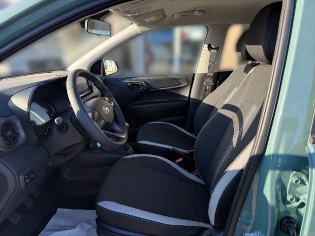 Hyundai i10 2WD Select