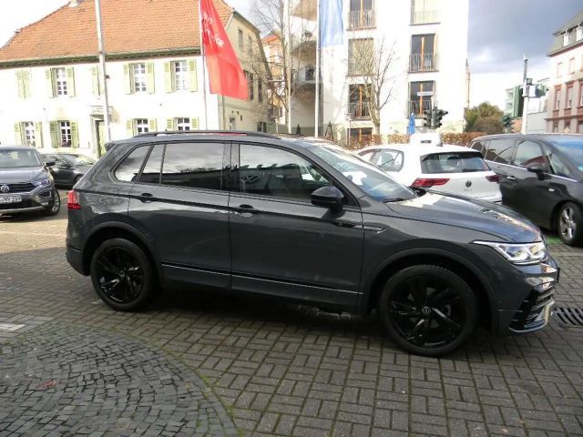 Volkswagen Tiguan DSG R-Line Style