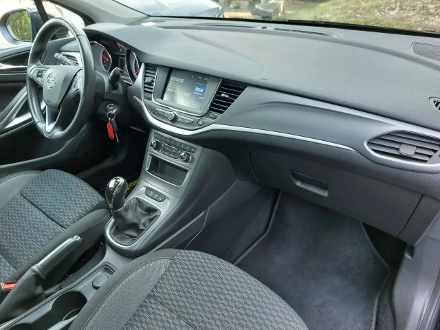 Opel Astra Business Sports Tourer