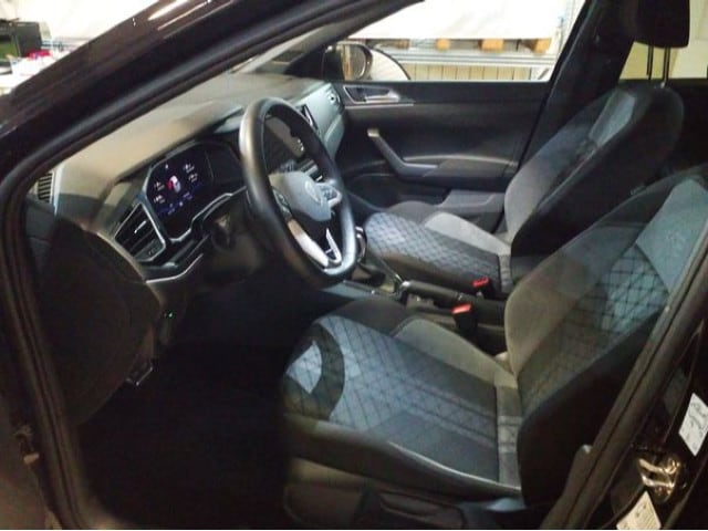 Volkswagen Taigo 1.0 TSI DSG R-Line