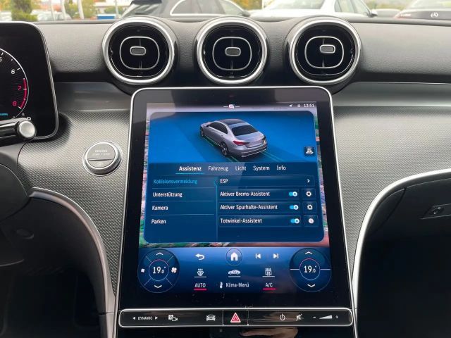 Mercedes-Benz C 180 AVANTGARDE Sedan