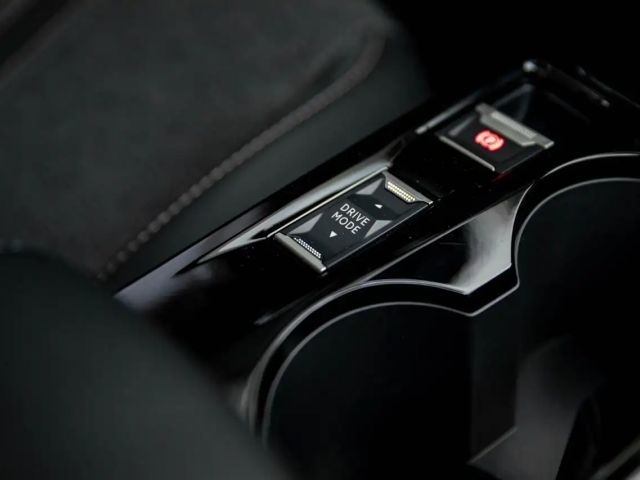 Peugeot 2008 145PK MHEV | AT | Black Pack I Camera | PP V&A ...