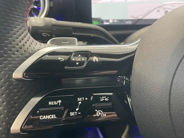 Mercedes-Benz CLA 200 AMG Line Coupé