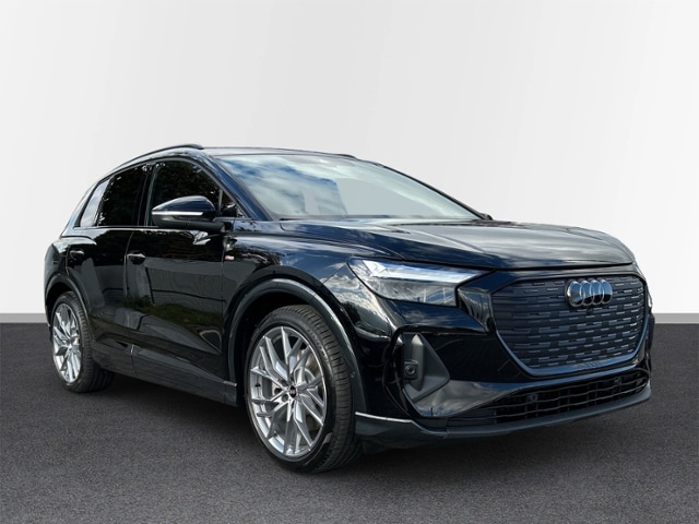 Audi Q4 e-tron SUV 45 e-tron Audi Q4 e-tron
