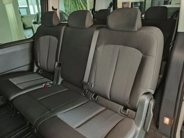 Hyundai Staria Trend