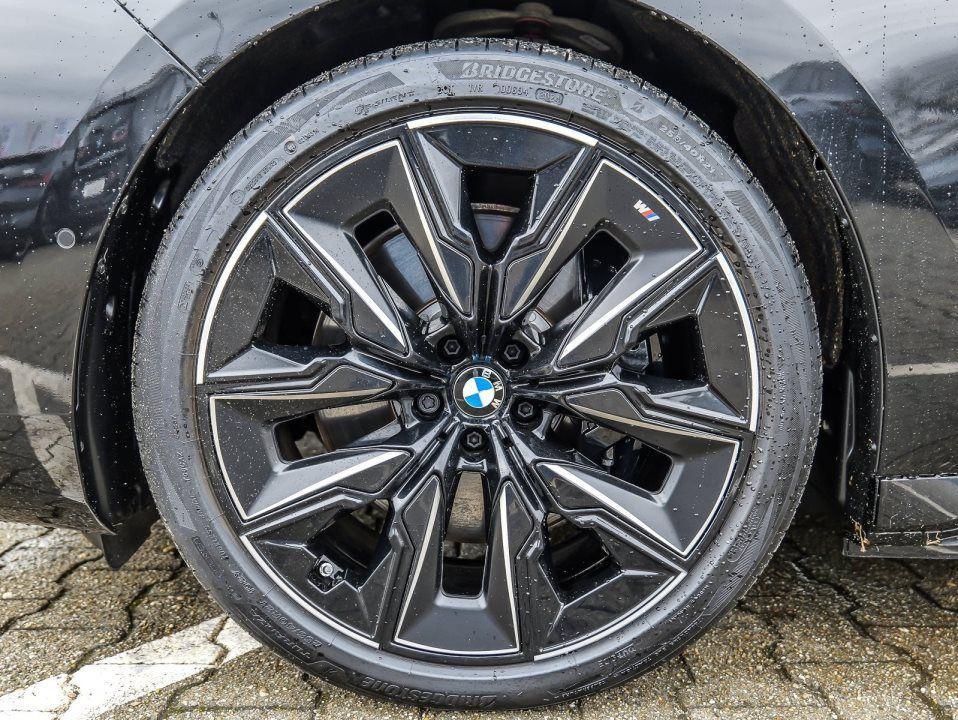 BMW i7 M70 Sedan xDrive