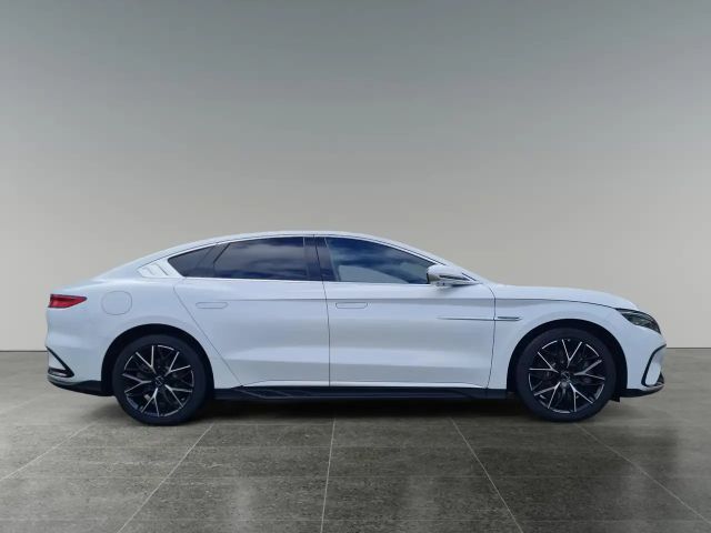 BYD Han Executive Vierwielaandrijving