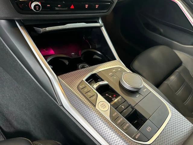 BMW 330 330i M-Sport Sedan xDrive