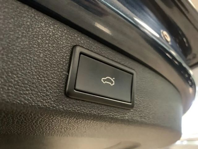 Skoda Kodiaq 2.0 7-SITZER+LED+PANO+KAMERA+STANDH.+ACC