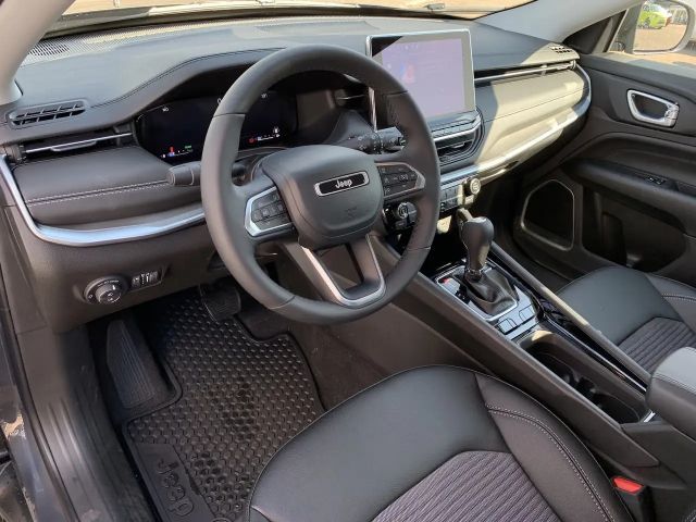 Jeep Compass Altitude Hybrid