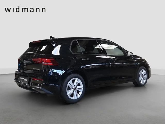 Volkswagen Golf 1.5 TSI Life