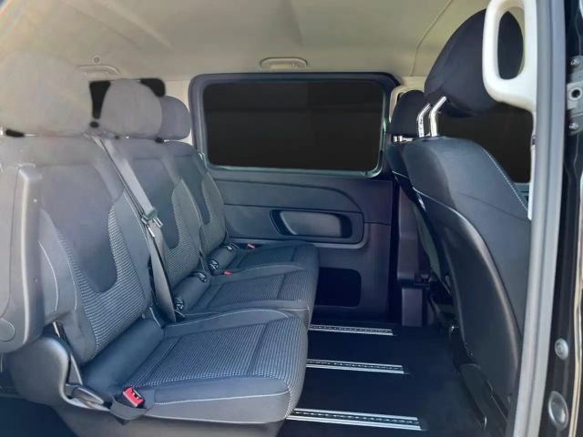 Mercedes-Benz EQV 300