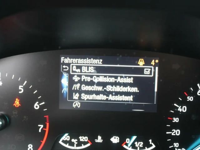 Ford Focus ST Line Wagon