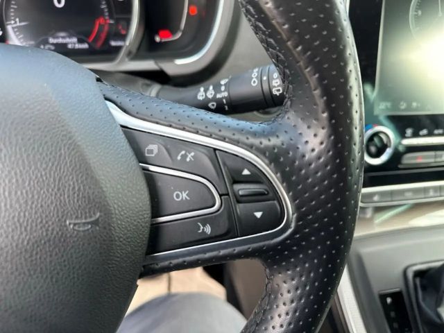 Renault Grand Scenic Bose EDC Grand TCe 140