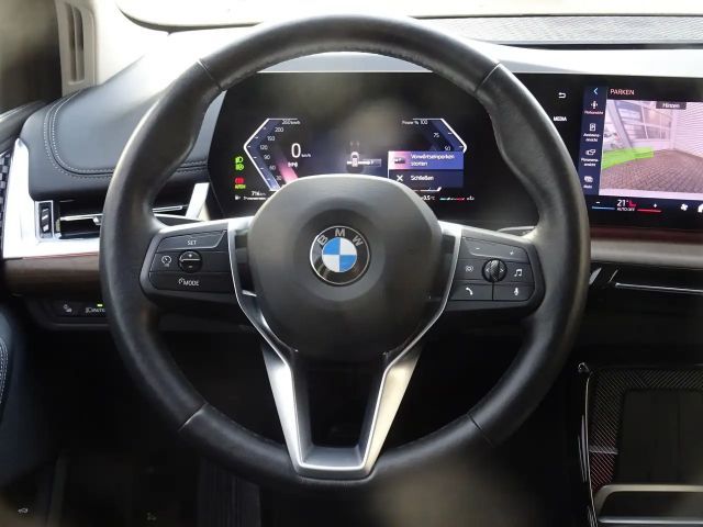 BMW 220 220i Active Tourer Luxury Line