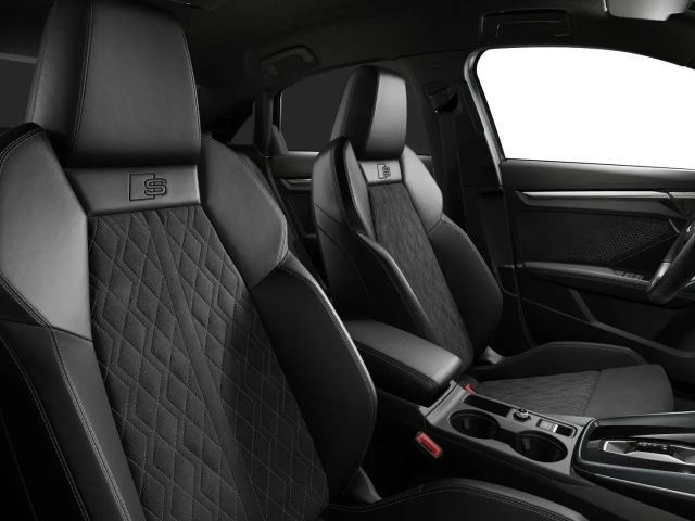 Audi A3 35 TFSI S-Line S-Tronic Sedan