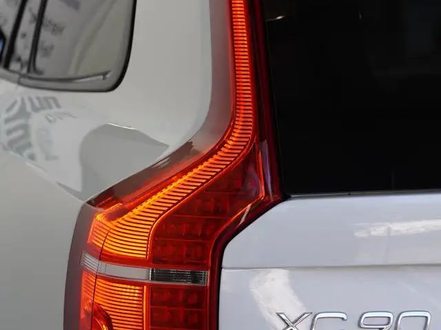 Volvo XC90 AWD Dark T8 Ultra