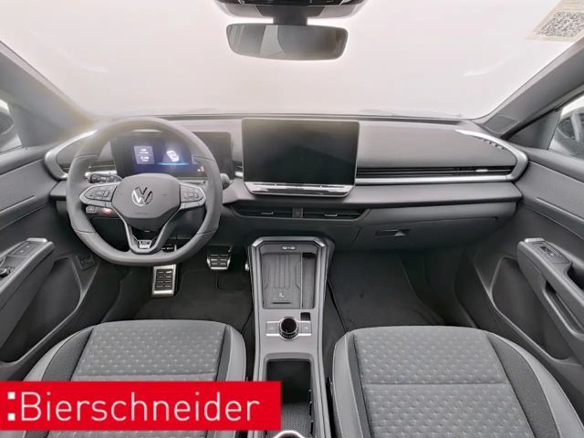 Volkswagen T-Roc 1.5 eTSI DSG IQ.Drive R-Line