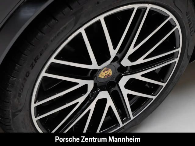 Porsche Cayenne E-Hybrid Turbo