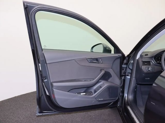 Audi A4 35 TFSI Avant