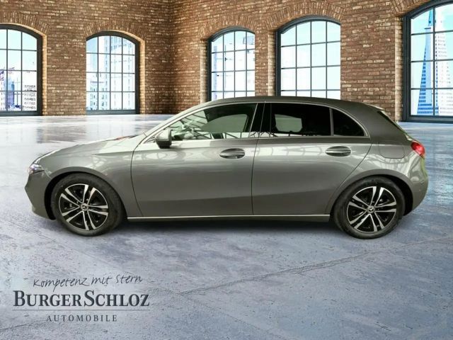 Mercedes-Benz A 200 A 200 d