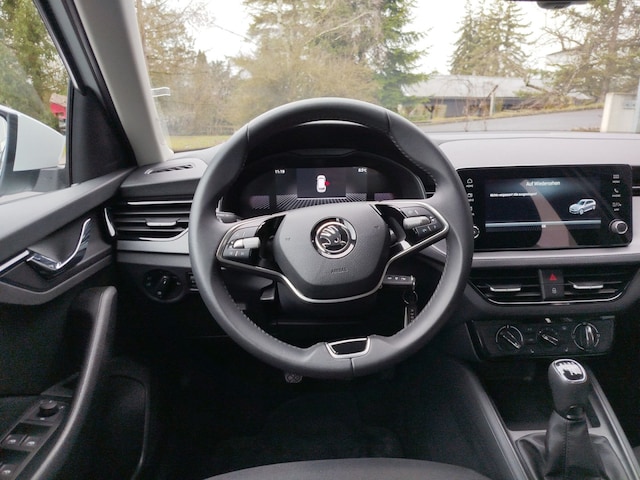 Skoda Kamiq Kamiq Essence 70/1.0 M5F