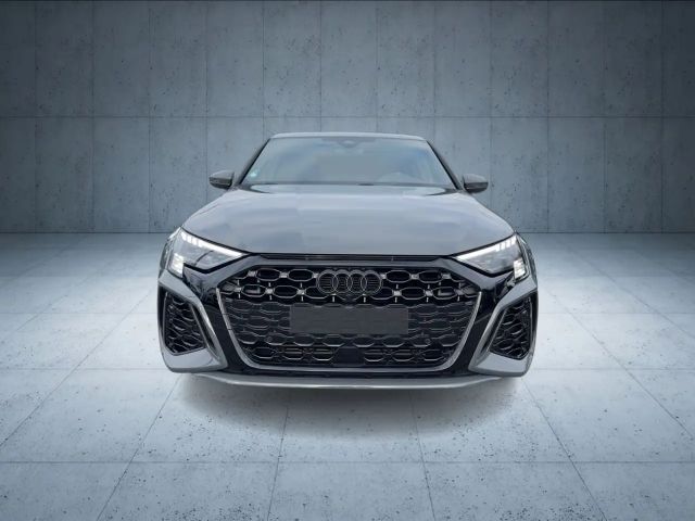 Audi RS3 Sedan
