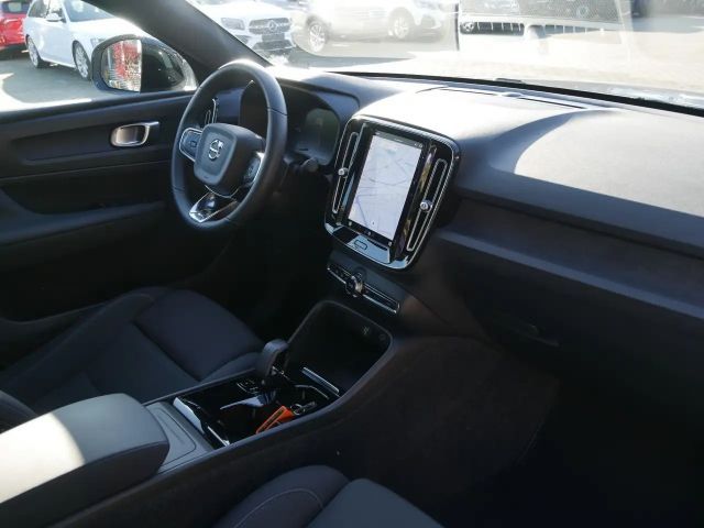 Volvo C40 Core Recharge