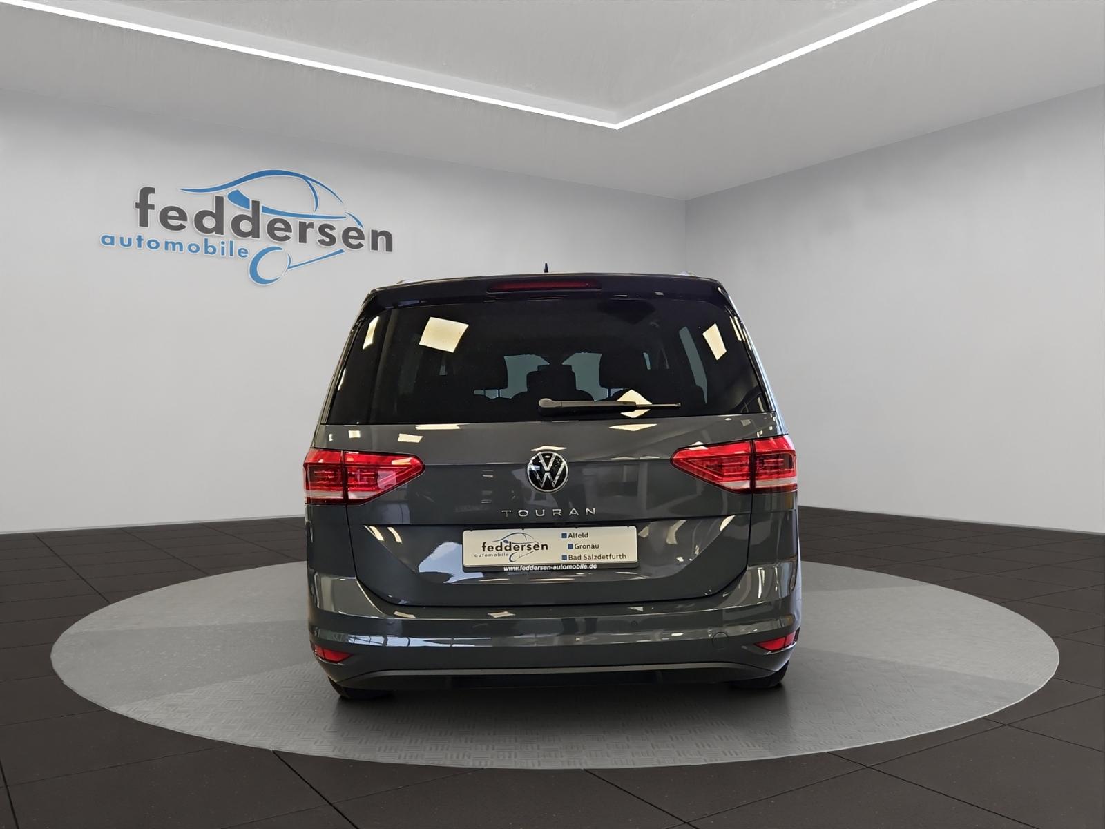 Volkswagen Touran 1.5 TSI Highline Style