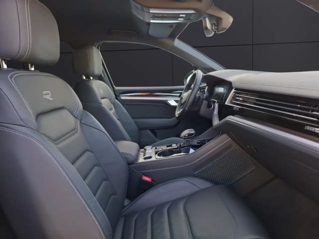 Volkswagen Touareg R-Line Style