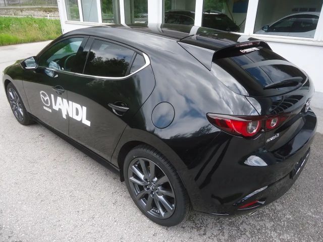 Mazda 3 G140 Centre-Line mit Design Pack