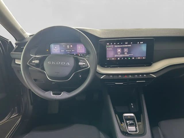 Skoda Octavia Essence TSI mHEV DSG