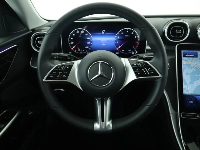 Mercedes-Benz C 180 AVANTGARDE Sedan