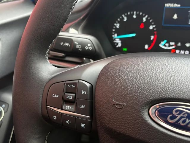 Ford Puma EcoBoost Titanium