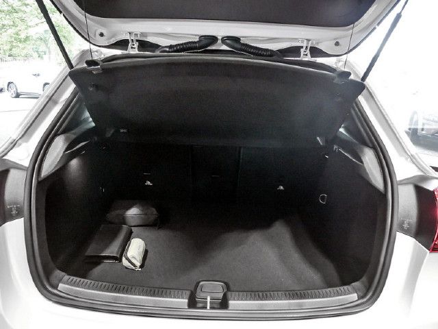 Mercedes-Benz A 200 A 200 d