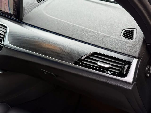 BMW 545 545e Sedan xDrive