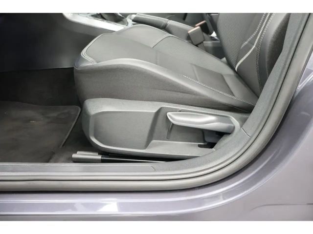 Volkswagen Taigo 1.0 TSI DSG Style