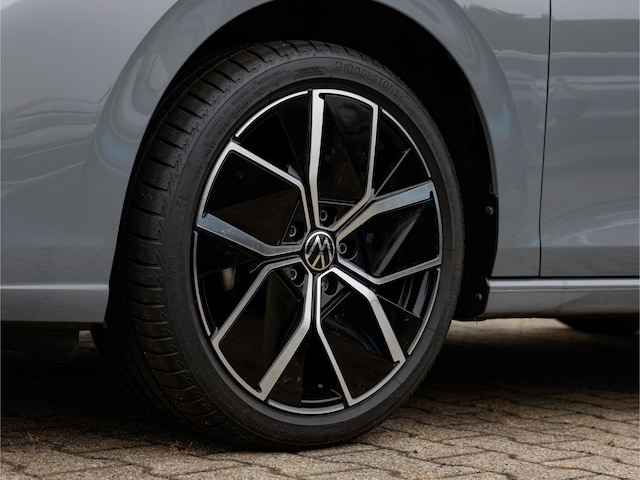 Volkswagen Golf Golf VIII IQ.Drive